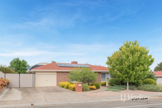 72 Jacaranda Drive, Craigmore, SA 5114