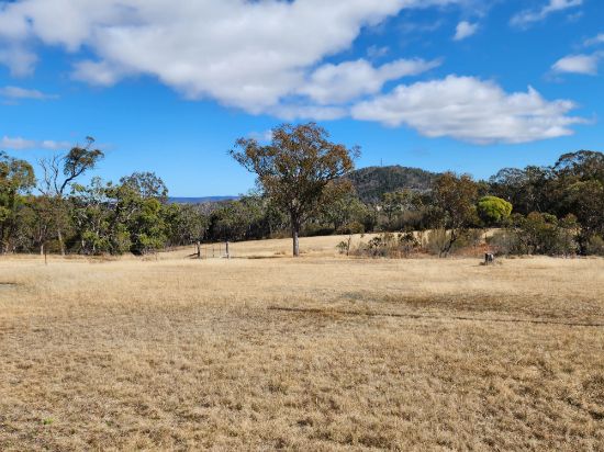 72 Maguire Ln, Stanthorpe, Qld 4380