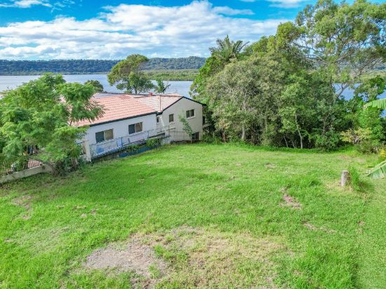 72 Oasis Drive, Russell Island, Qld 4184