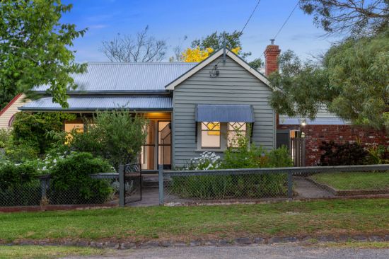 723 Laurie Street, Mount Pleasant, Vic 3350