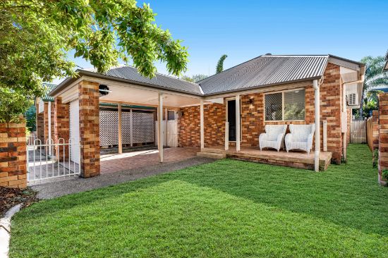 74 Stanley Road, Camp Hill, Qld 4152