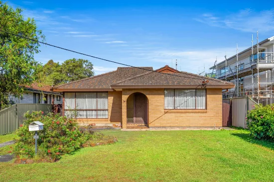 74 Watkin Avenue, Woy Woy, NSW, 2256