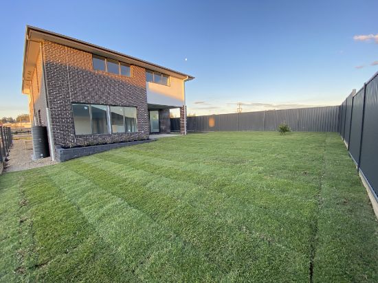 75 Bywaters Drive, Catherine Field, NSW 2557