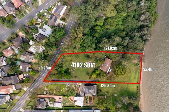 756 Henry Lawson Drive, Picnic Point, NSW 2213