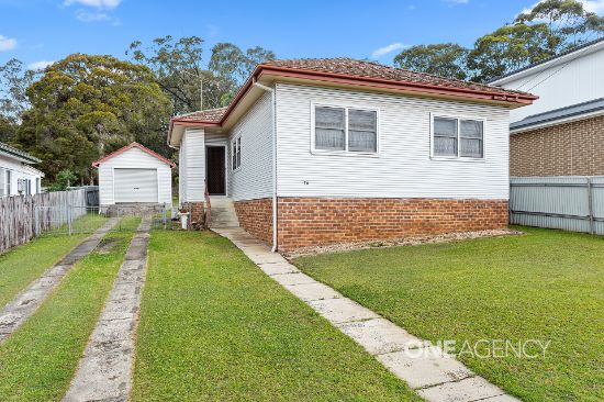 76 Lake Entrance Road, Oak Flats, NSW 2529