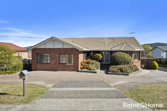 77 Redwood Rd, Kingston, TAS, 7050