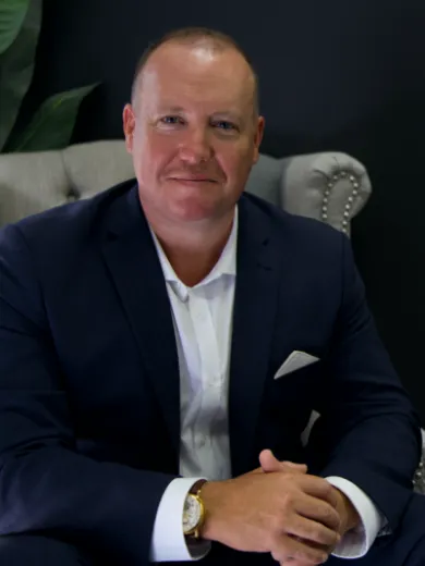 Chris  Bell - Real Estate Agent at Milson Real Estate - Milsons Point