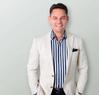 Clinton  Viertel - Real Estate Agent