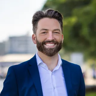 Grady  O'Neill - Real Estate Agent