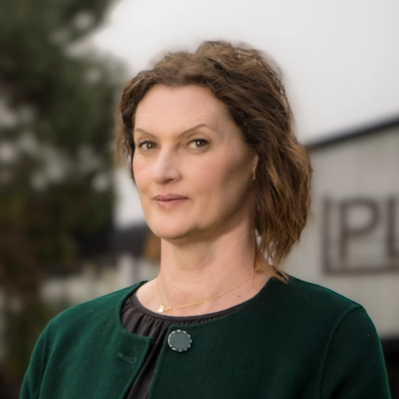 Heidi Bach - Real Estate Agent