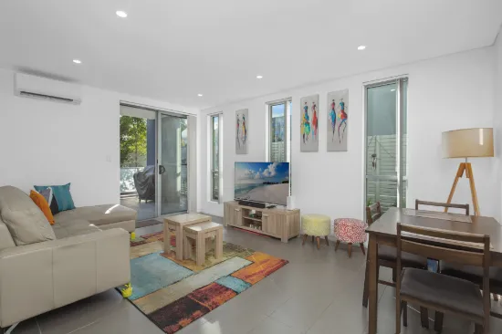 8/14 Peggy Street, Mays Hill, NSW, 2145