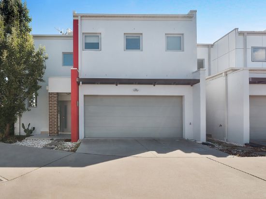 8/15 Dickins Street, Forde, ACT 2914