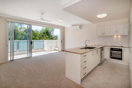 8/30 Lather Steet, Southport, Qld 4215