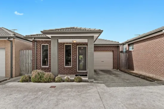 8/37 Valencia Circuit, Cranbourne, VIC, 3977