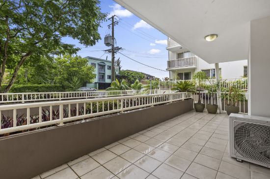 8/66 Queen Street, Southport, Qld 4215