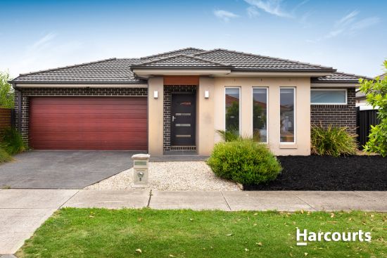 8 Belcam Circuit, Clyde North, Vic 3978
