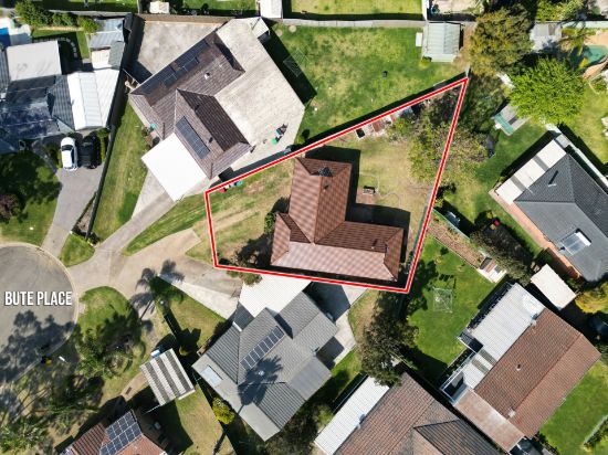 8 Bute Place, St Andrews, NSW 2566