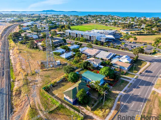 8 Coon Street, Barney Point, QLD, 4680