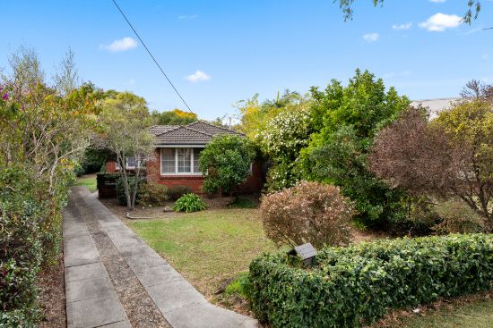 8 Cuthel Place, Campbelltown, NSW 2560