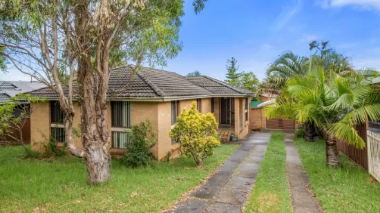 8 Duncansby Crescent, St Andrews, NSW, 2566