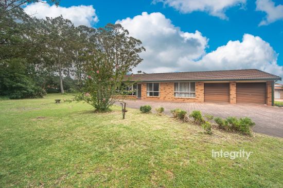 8 Finch Place, Sussex Inlet, NSW 2540
