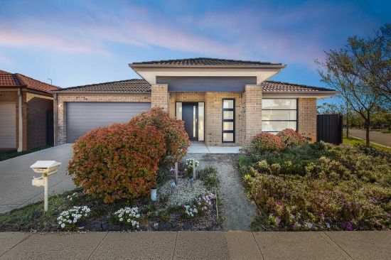 8 Grovedale Way, Manor Lakes, Vic 3024