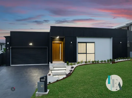 8 Horseshoe Circuit, Calderwood, NSW, 2527