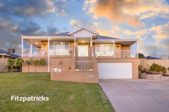 8 Lallal Place, Gobbagombalin, NSW 2650