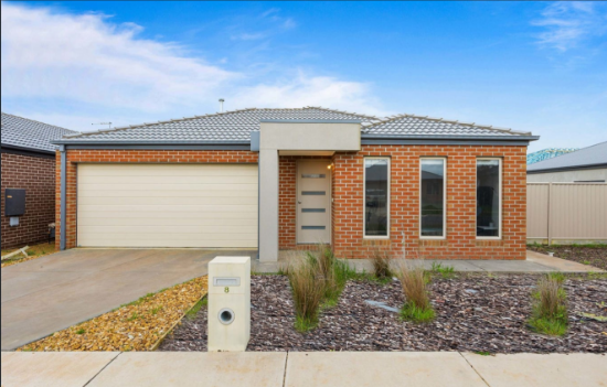8 Masters Drive, Winter Valley, Vic 3358