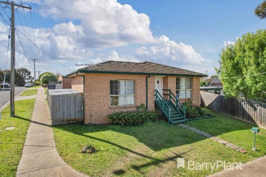 8 McDonald Street, Melton South, Vic 3338