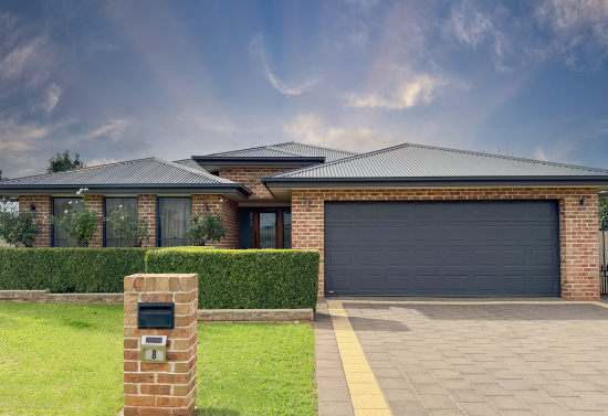 8 Monastery Close, Parkes, NSW 2870