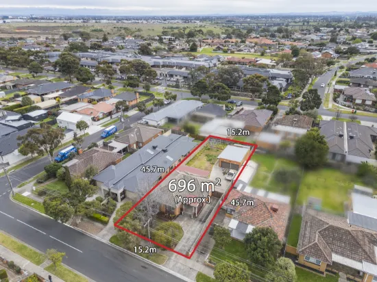 8 Mountain View Ave, Avondale Heights, VIC, 3034