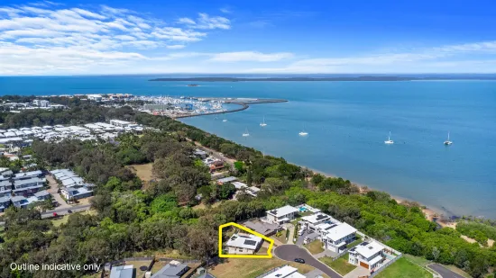 8 Oceanfront Court, Urangan, QLD, 4655