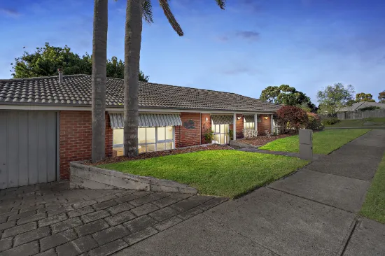 8 One Chain Rd, Somerville, VIC, 3912