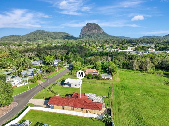 8 Outlook Drive, Glass House Mountains, Qld 4518