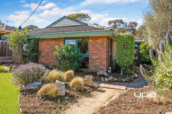 8 Richardson Avenue, Sunbury, Vic 3429