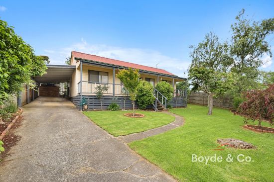 8 Russell Street, Drouin, Vic 3818