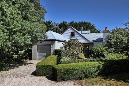8 Scotia Place, Woodend, Vic 3442