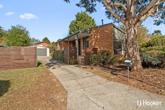 8 Summerville Crescent, Florey, ACT, 2615