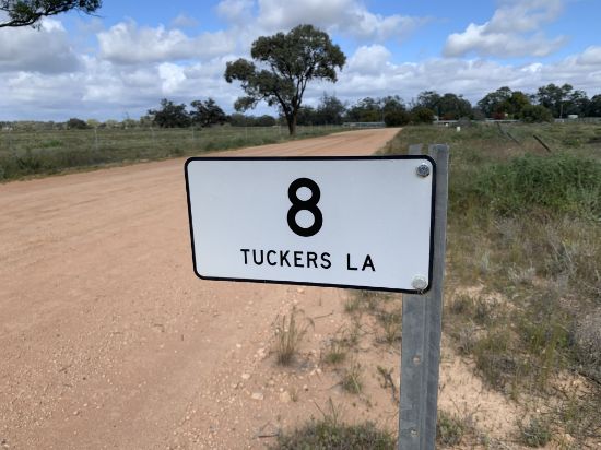 8 Tuckers Lane, Wentworth, NSW 2648
