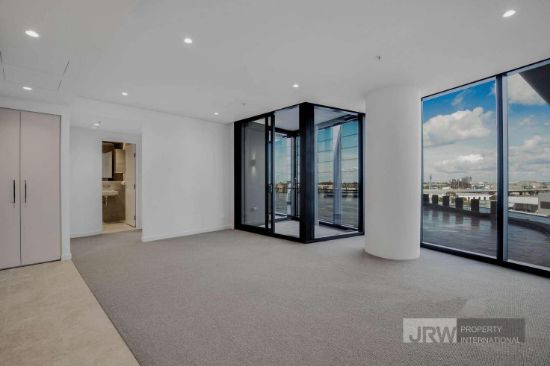 806/103 South Wharf Drive, Docklands, Vic 3008