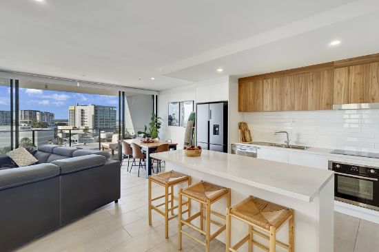 807/9 Market Lane, Maroochydore, Qld 4558