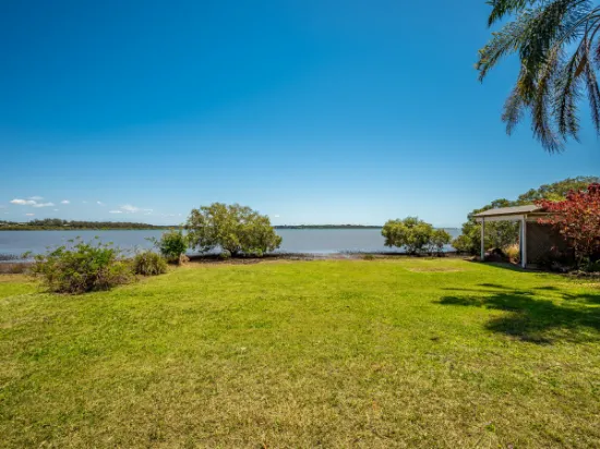 81 Canaipa Point Dr, Russell Island, QLD, 4184