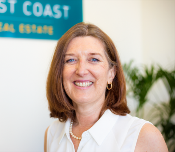 Cathy Hayes - Real Estate Agent