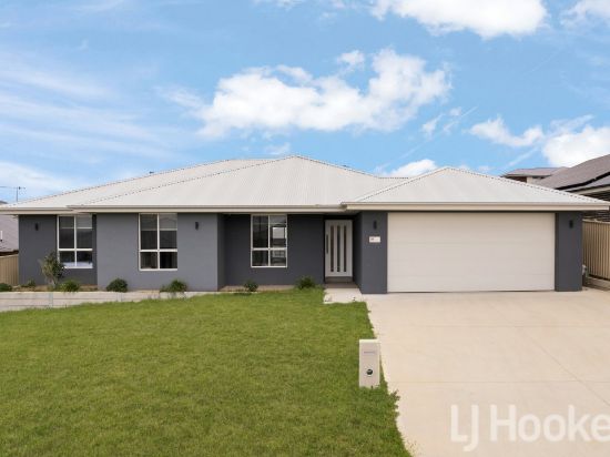 82 Graham Drive, Kelso, NSW 2795