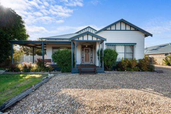 83 Cemetery Road, Sale, Vic 3850