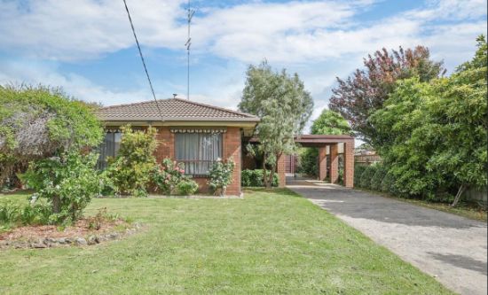 84 Moore St, Colac, Vic 3250