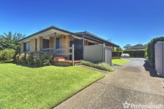 87 Lyndhurst Drive, Bomaderry, NSW 2541