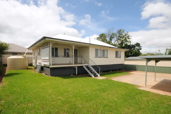 8A Kenilworth St, North Toowoomba, QLD, 4350