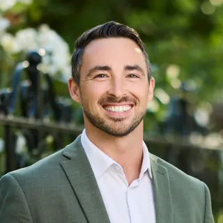 Cain Dover - Real Estate Agent